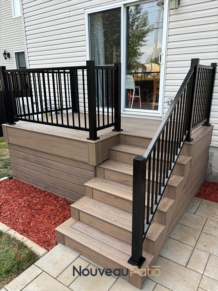 petit-patio-moderne-laval-sans-entretien1