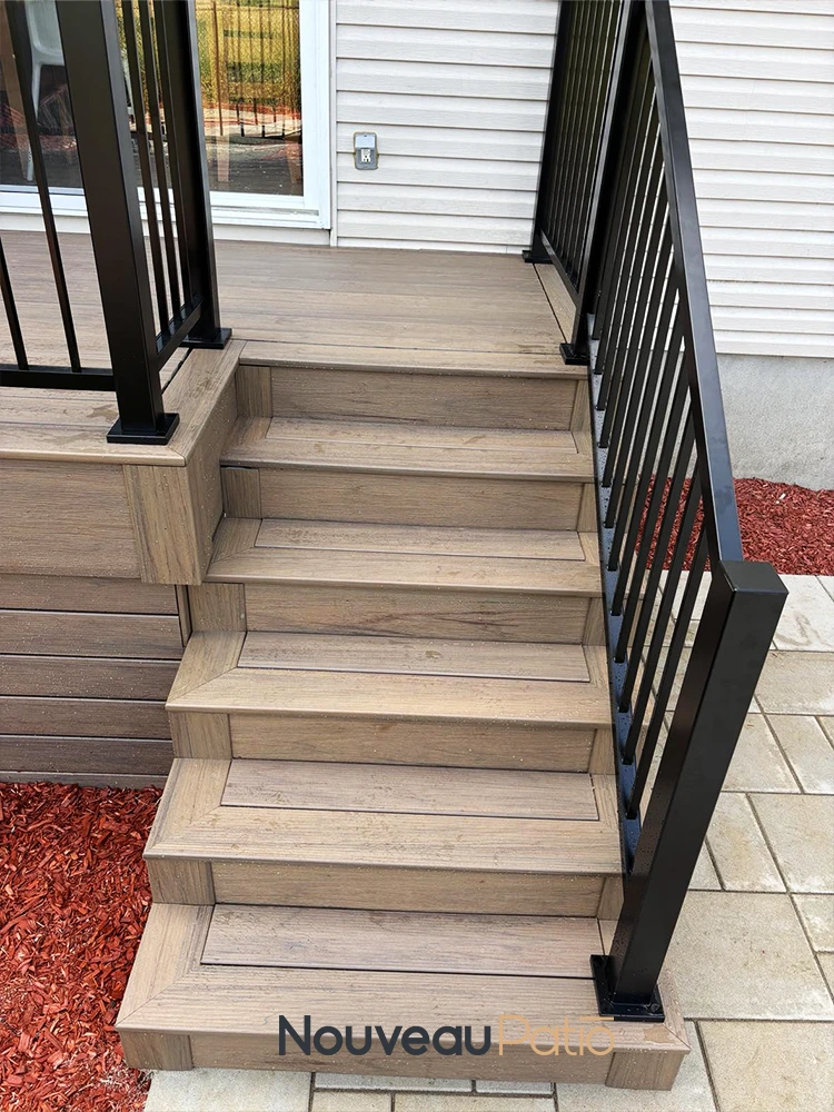 petit-patio-moderne-laval-sans-entretien6